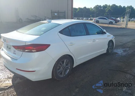 2018 Hyundai Elantra Value Edition из США, поврежденный, VIN 5NPD84LF2JH320183